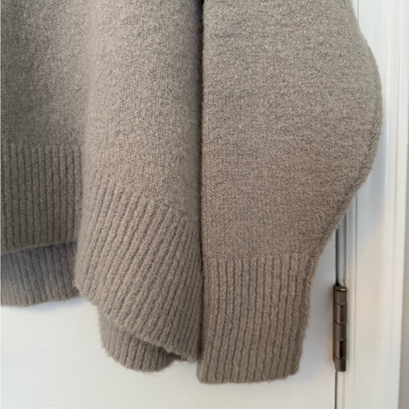 Cable Stitch | Cowl Neck Sweater | Grey | Size S - Picture 3 of 8